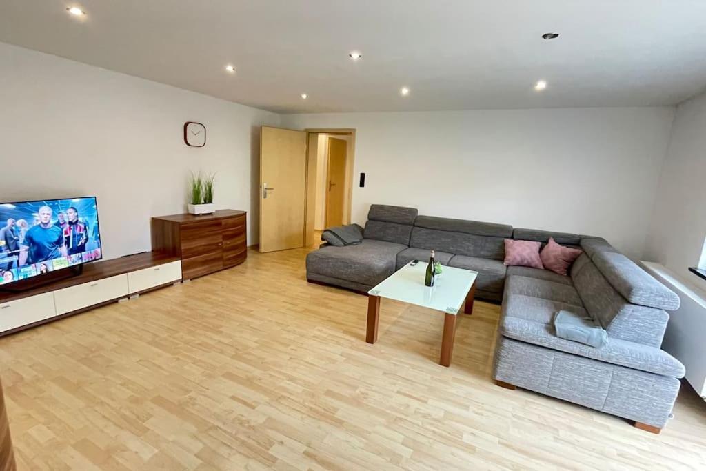 Shine Apartment シュヴァルツェンフェルト エクステリア 写真