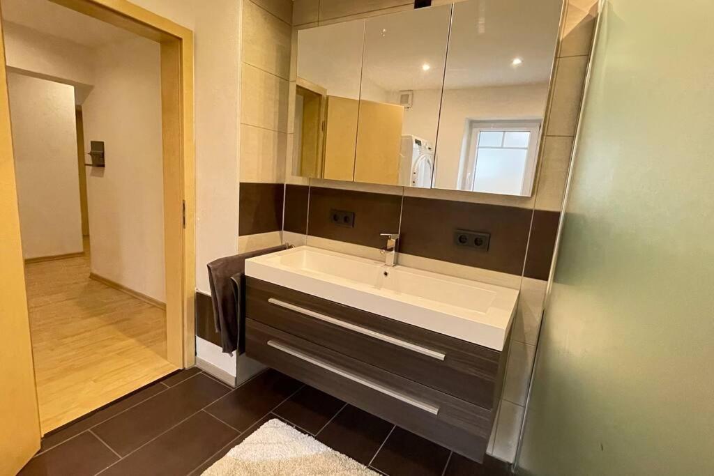 Shine Apartment シュヴァルツェンフェルト エクステリア 写真